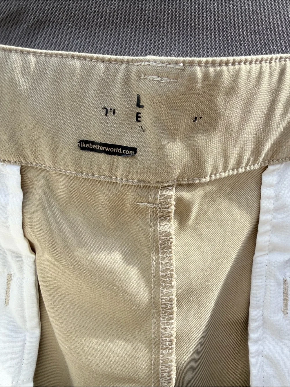 Nike Men’s Golf/Performance Shorts – 34W – Light Beige/Tan